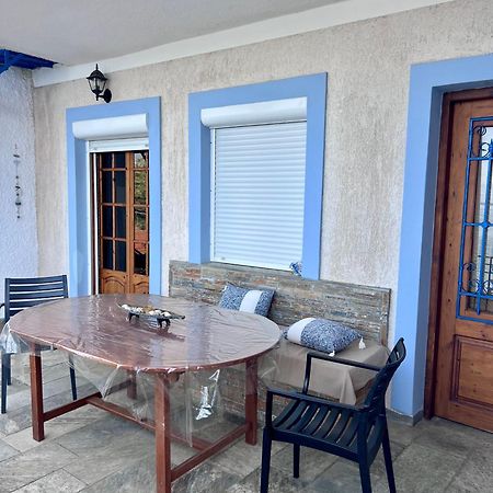 Villas Nies Seaside Appartments Sourpi 外观 照片