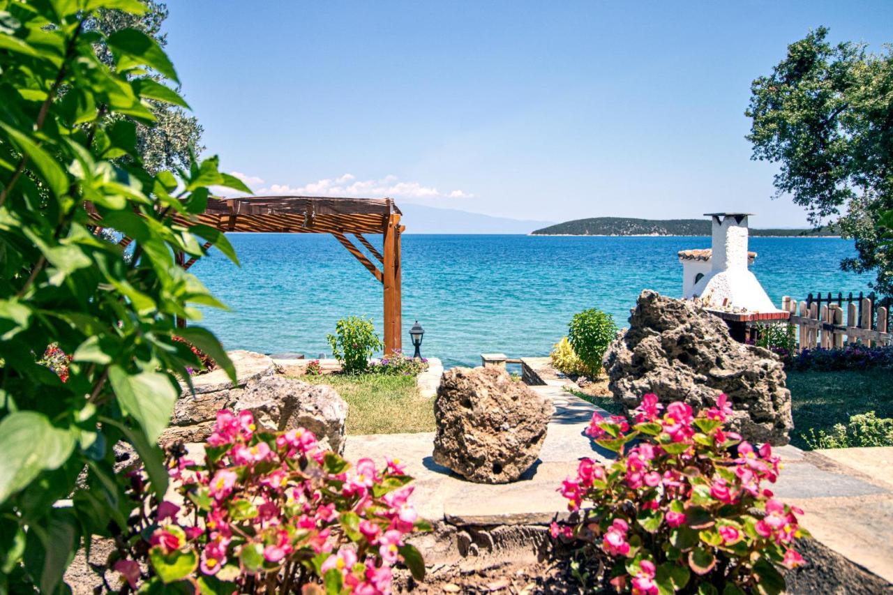 Villas Nies Seaside Appartments Sourpi 外观 照片