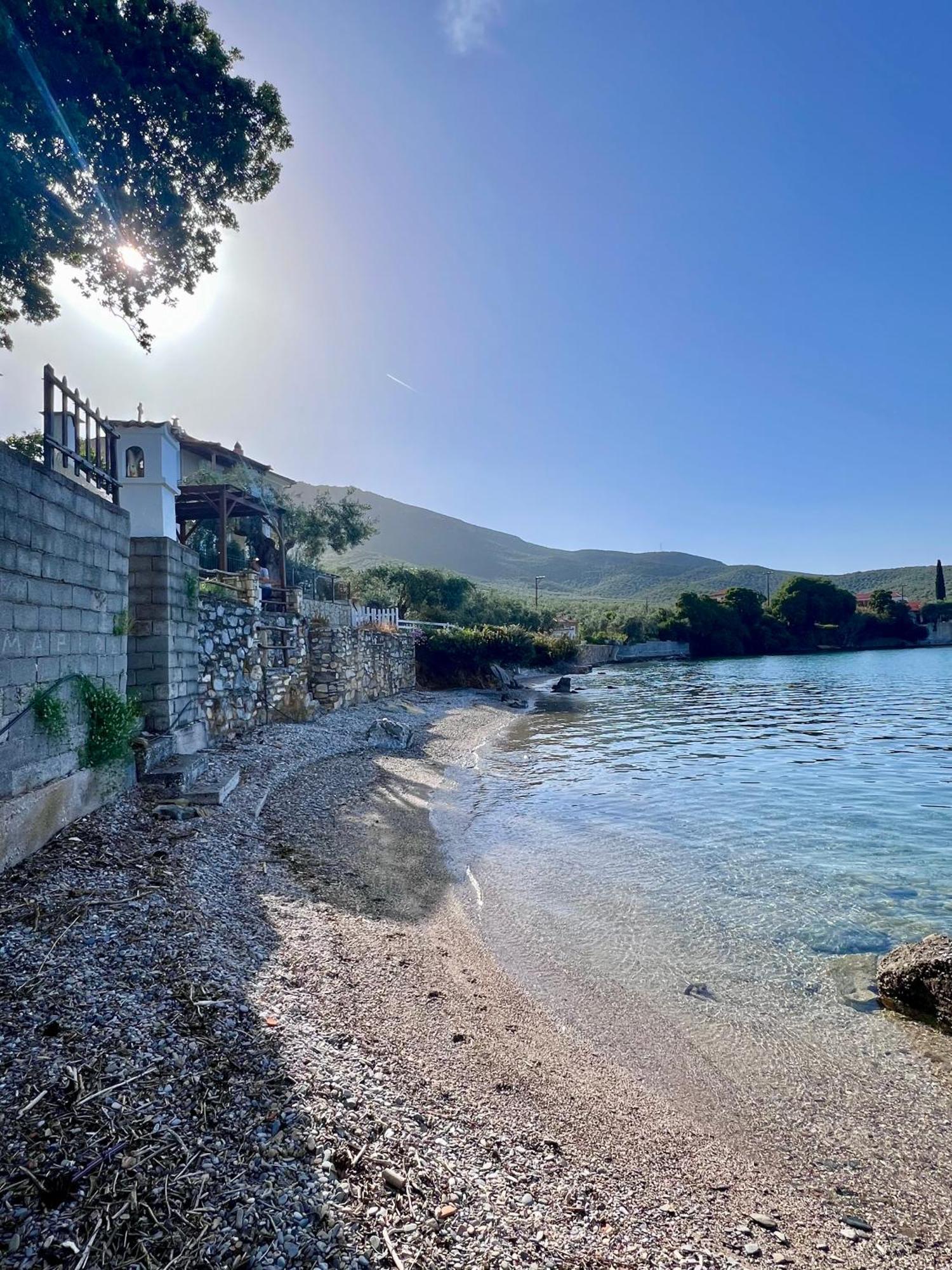 Villas Nies Seaside Appartments Sourpi 外观 照片