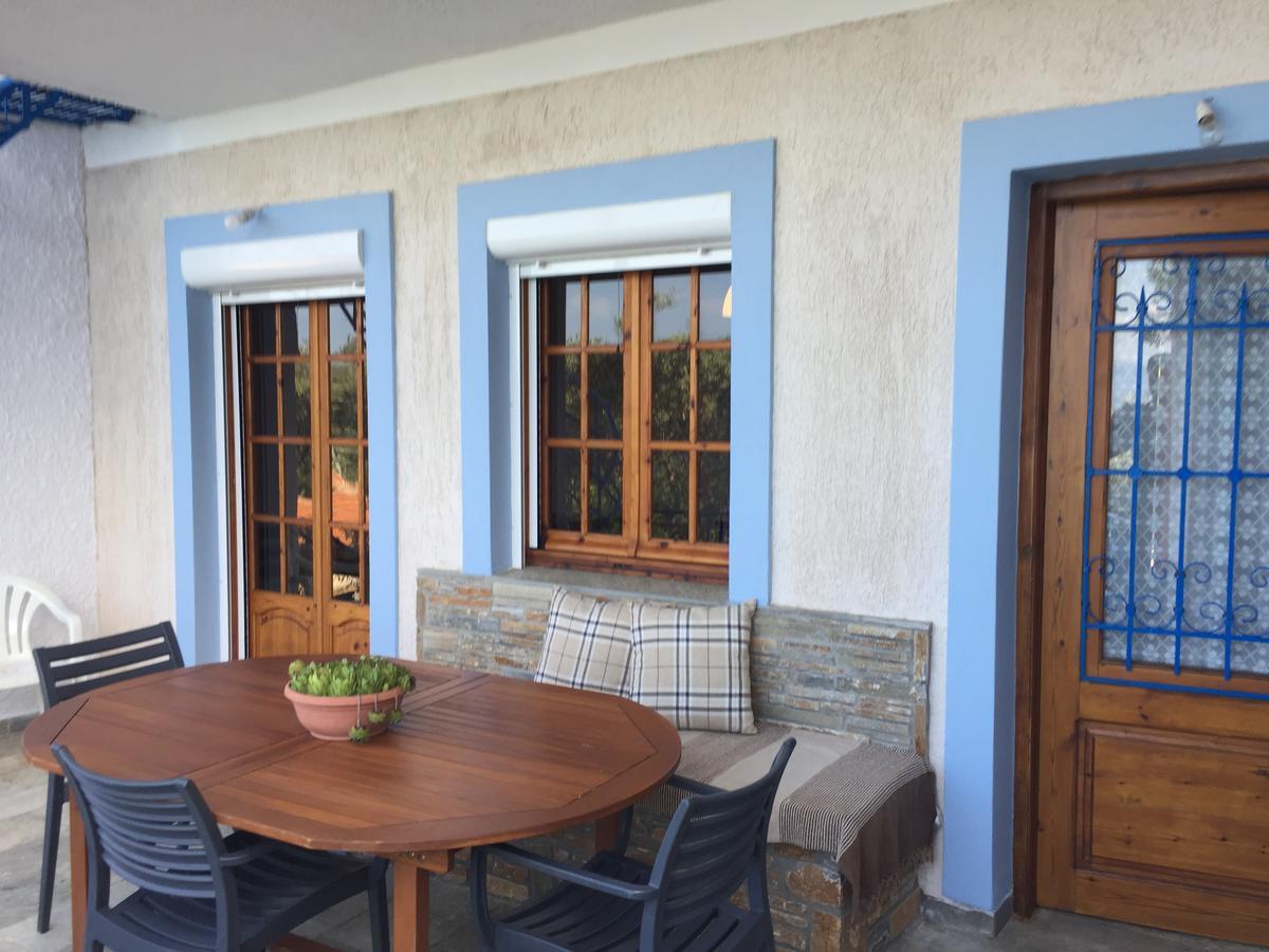 Villas Nies Seaside Appartments Sourpi 外观 照片